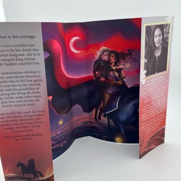 SIGNED LitHaven Boutique: King of Battle and Blood by Scarlett St.Clair - Picture 8 of 8